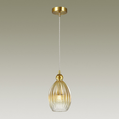 Подвесной светильник Odeon Light Storzo 4712/1